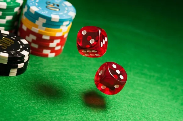 Live Andar Bahar dealer table on sultanslot showing Joker card in center and Andar Bahar card positions